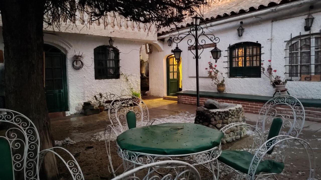 فندق Casa De Huespedes Maria Victoria Potosí المظهر الخارجي الصورة